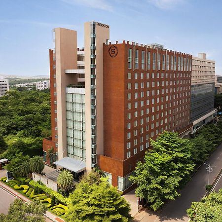 Sheraton Hyderabad Hotel Bagian luar foto
