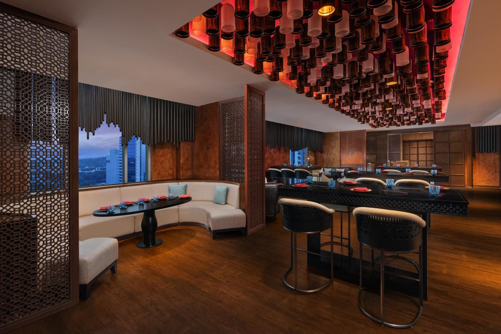 Sheraton Hyderabad Hotel Bagian luar foto